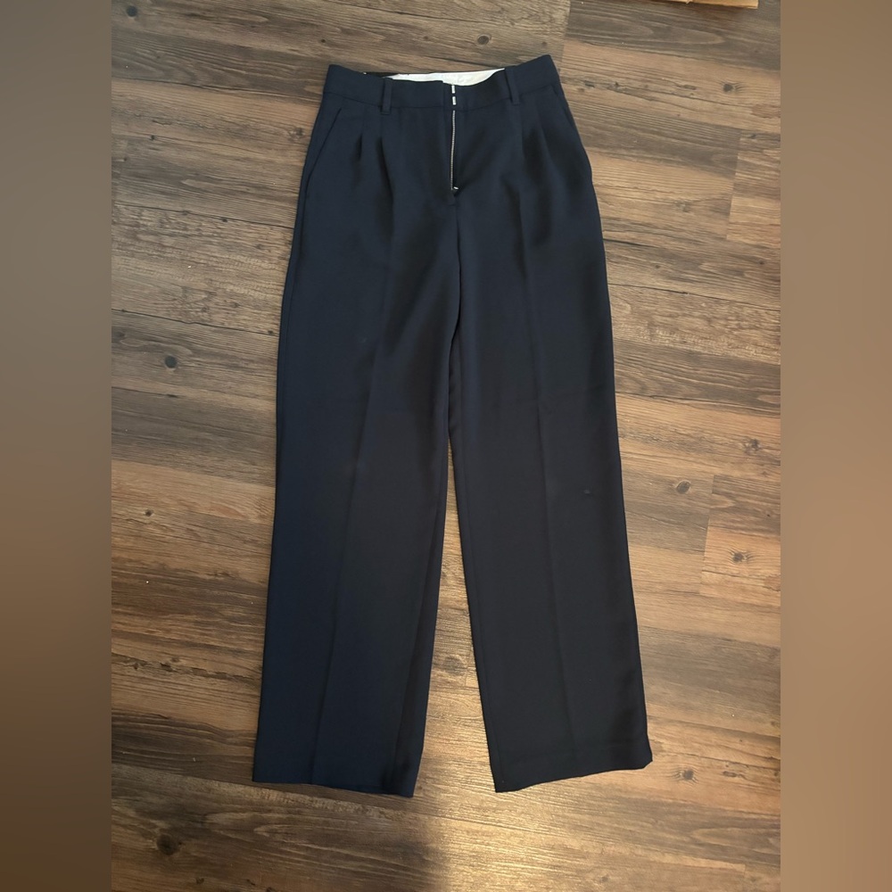 Aritzia Effortless Navy Pants